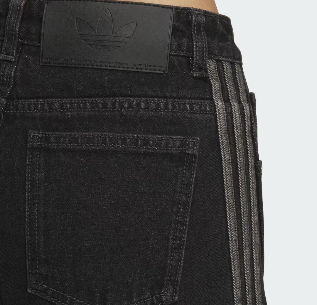 アディダスオリジナルス　ルーズデニムパンツ　サイドライン　新品タグ付き30　28