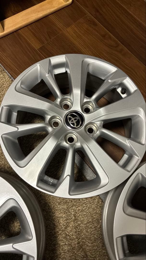 バ*ハ様 最終値下げトヨタ ヤリスクロス純正 6.5J+45 114.3 16イ