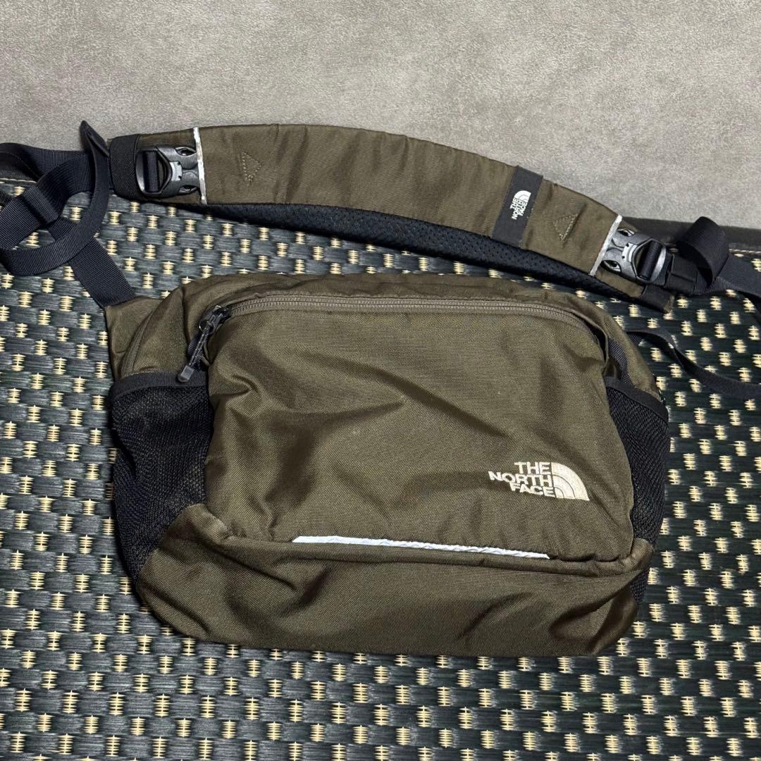 THE NORTH FACE スリングバッグ(ベビー) ニュートープグリーン