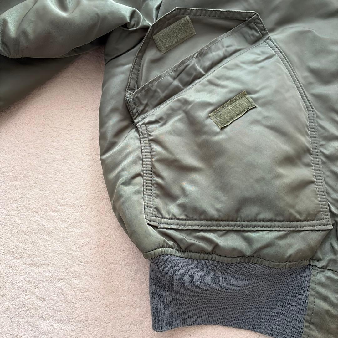 ALPHA INDUSTRIES MA-1フライトジャケット　USA製　オリーブ