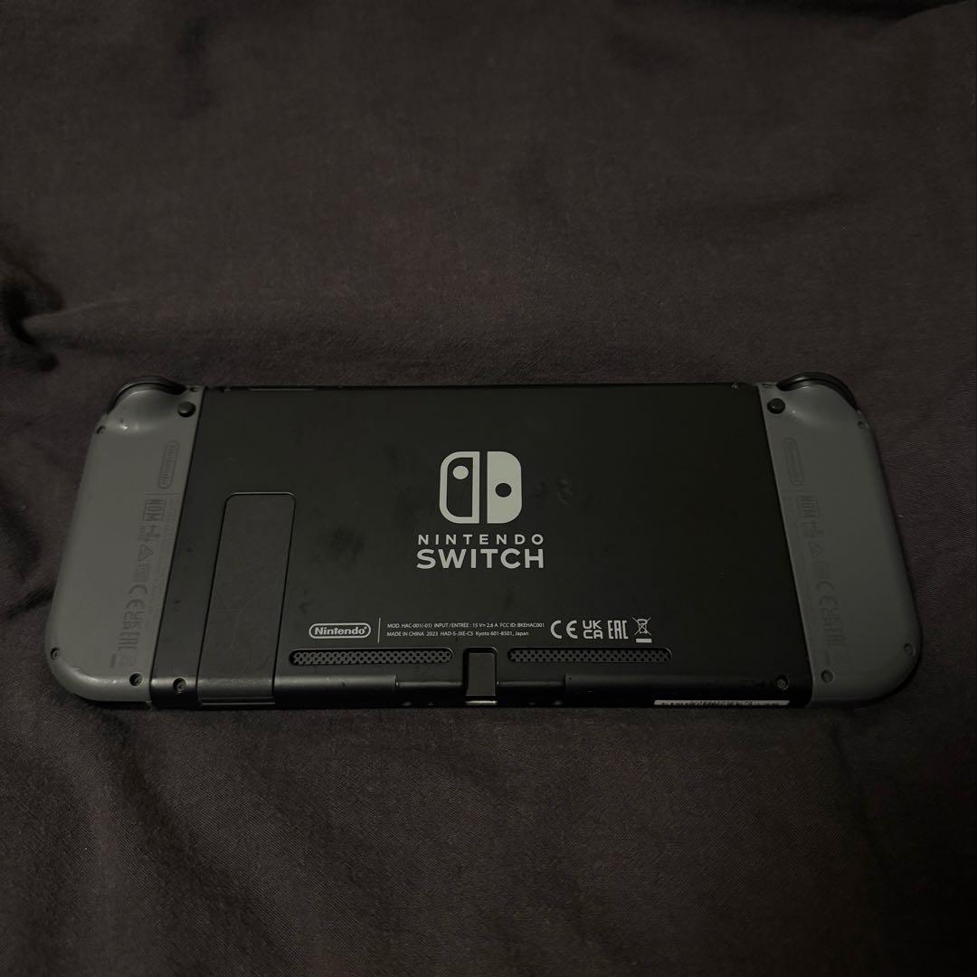 Nintendo Switch gray + どうぶつの森 + マリオカート8