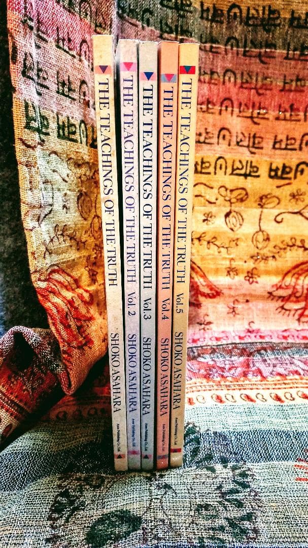 洋書 THE TEACHINGS OF THE TRUTH Vol.1~5