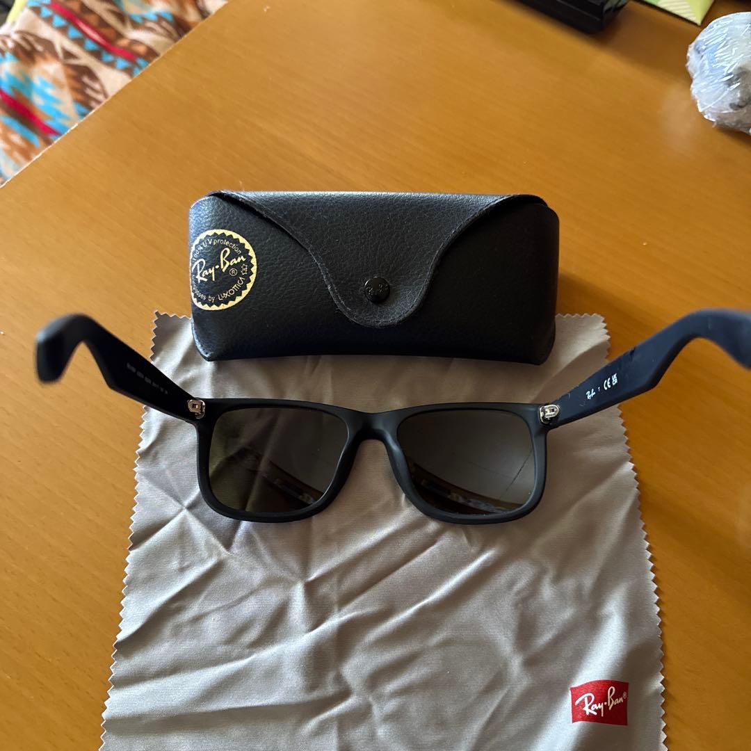 Ray-Ban ブラックフレーム ミラー偏光サングラス