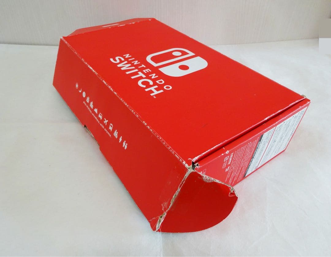Nintendo Switch 本体　Joy-Con ネオンレッド　直販モデル