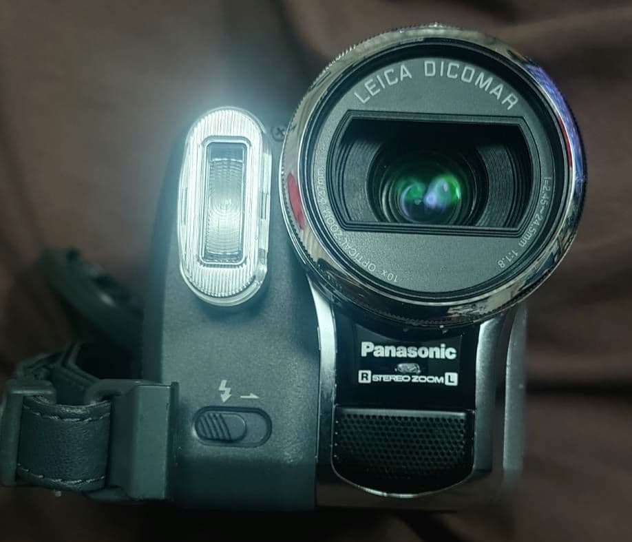 Panasonic 　miniDVビデオカメラ　NV-GS200　中古