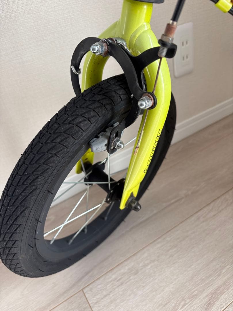 希少　ストライダー　14x イエロー ブレーキ　ペダル付き STRIDER