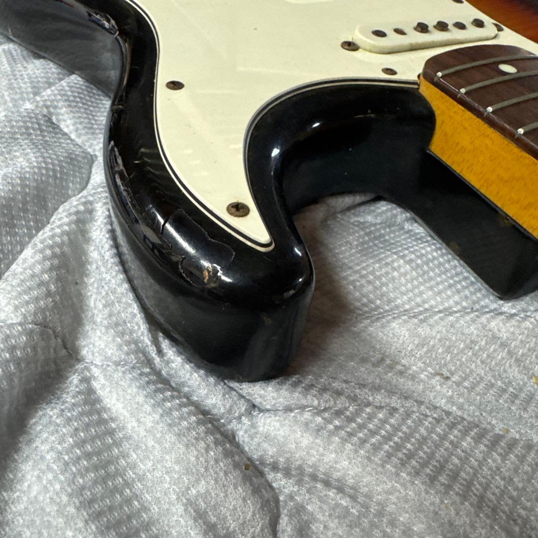 ネ*－様 ストラトキャスター　Fender japan