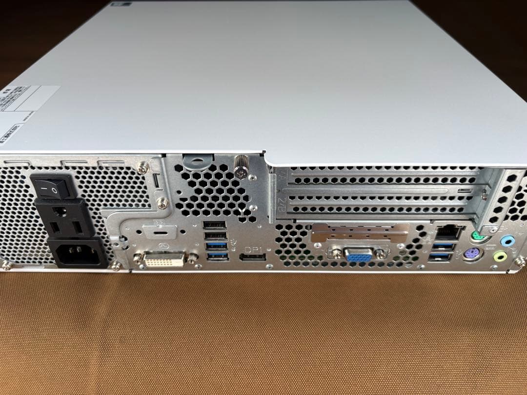 富士通 ESPRIMO 第8世代i3 メモリ8G SSD＋HDD Win11