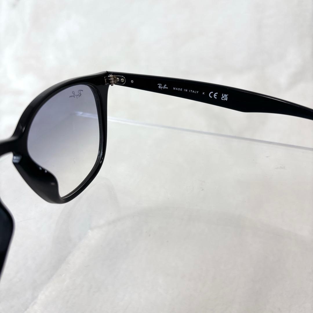 人気モデル RayBan レイバン RB4258F 601/19 有名人着用