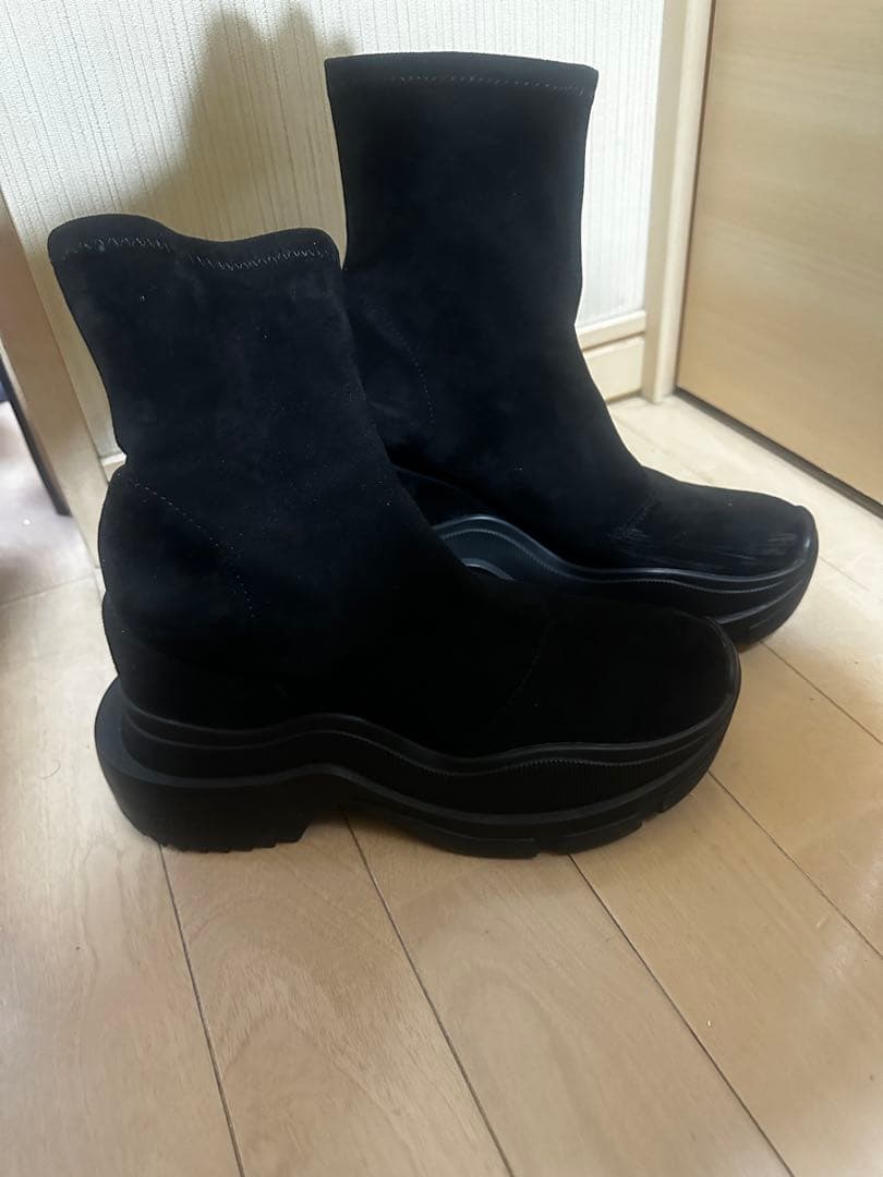 YELLOブーツLサイズ