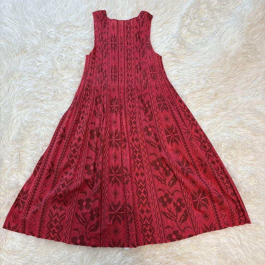 専用PLEATS PLEASE イッセイミヤケ花柄プリーツノースリーブワンピース