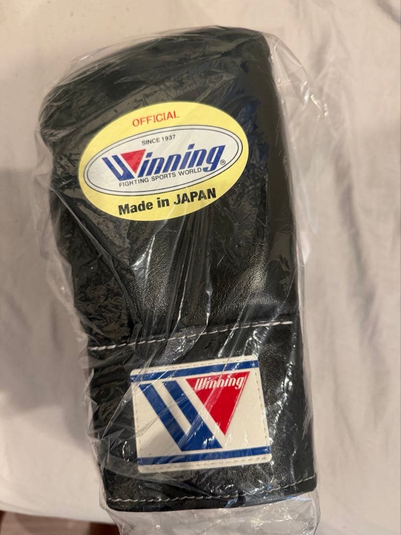 ウイニングボクシンググローブ10オンス試合用紐式　winning 10oz
