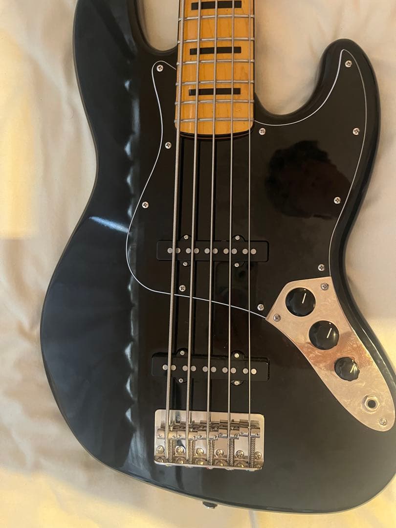 SQUIER Vibe70sBass 4/2日まで　最終値下げ