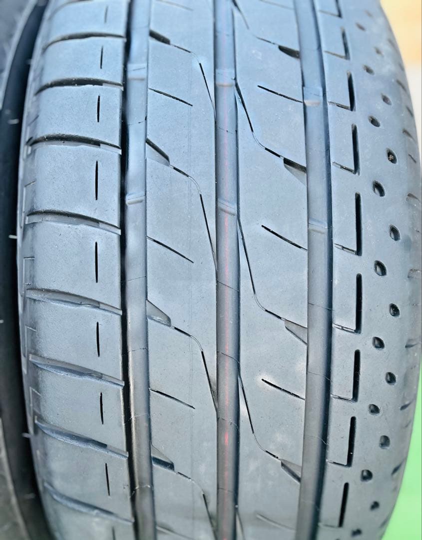 235/50R18、BRIDGESTONE LUFTラジアルタイヤ,2024年