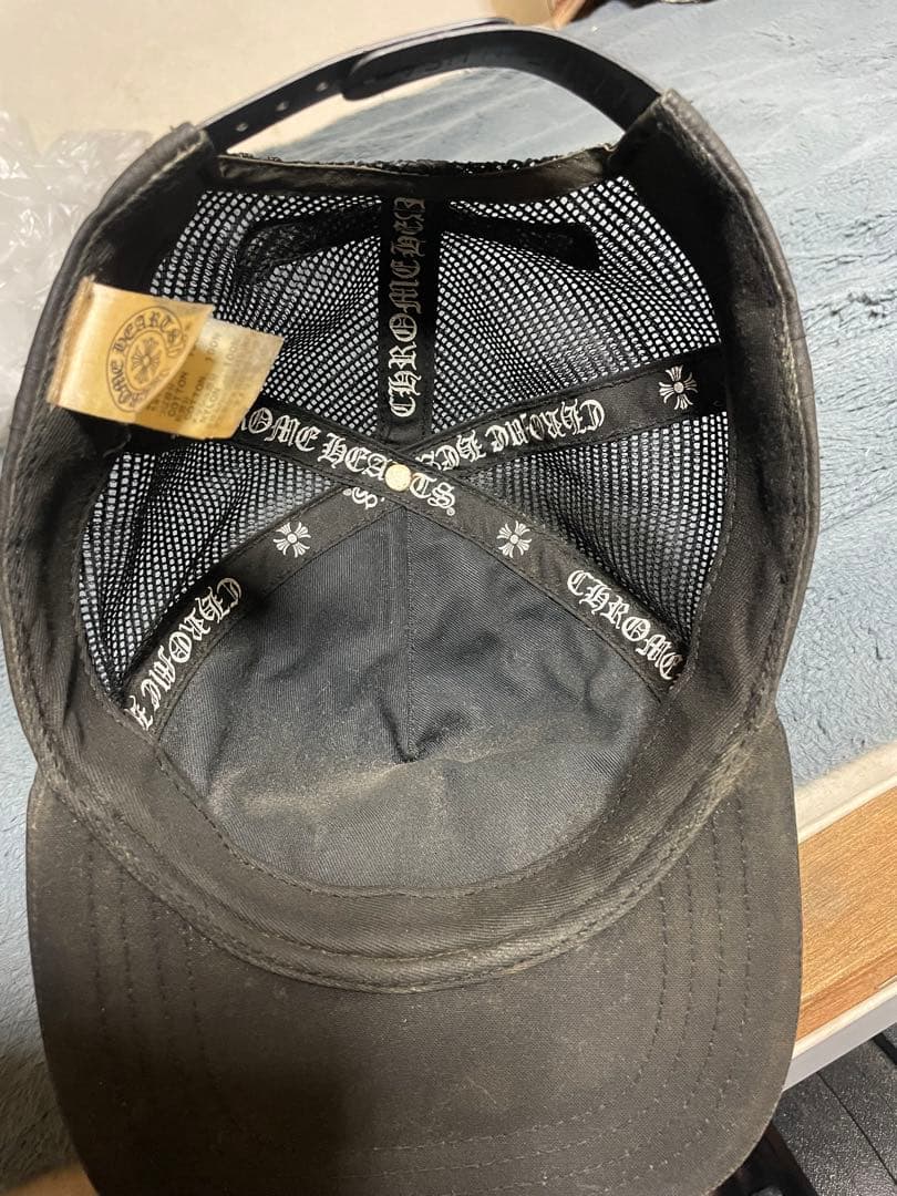CHROME HEARTS トラッカーキャップ　アジャスター割れあり