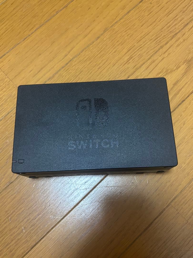 Nintendo Switch 本体 ブラックジョイコン付き