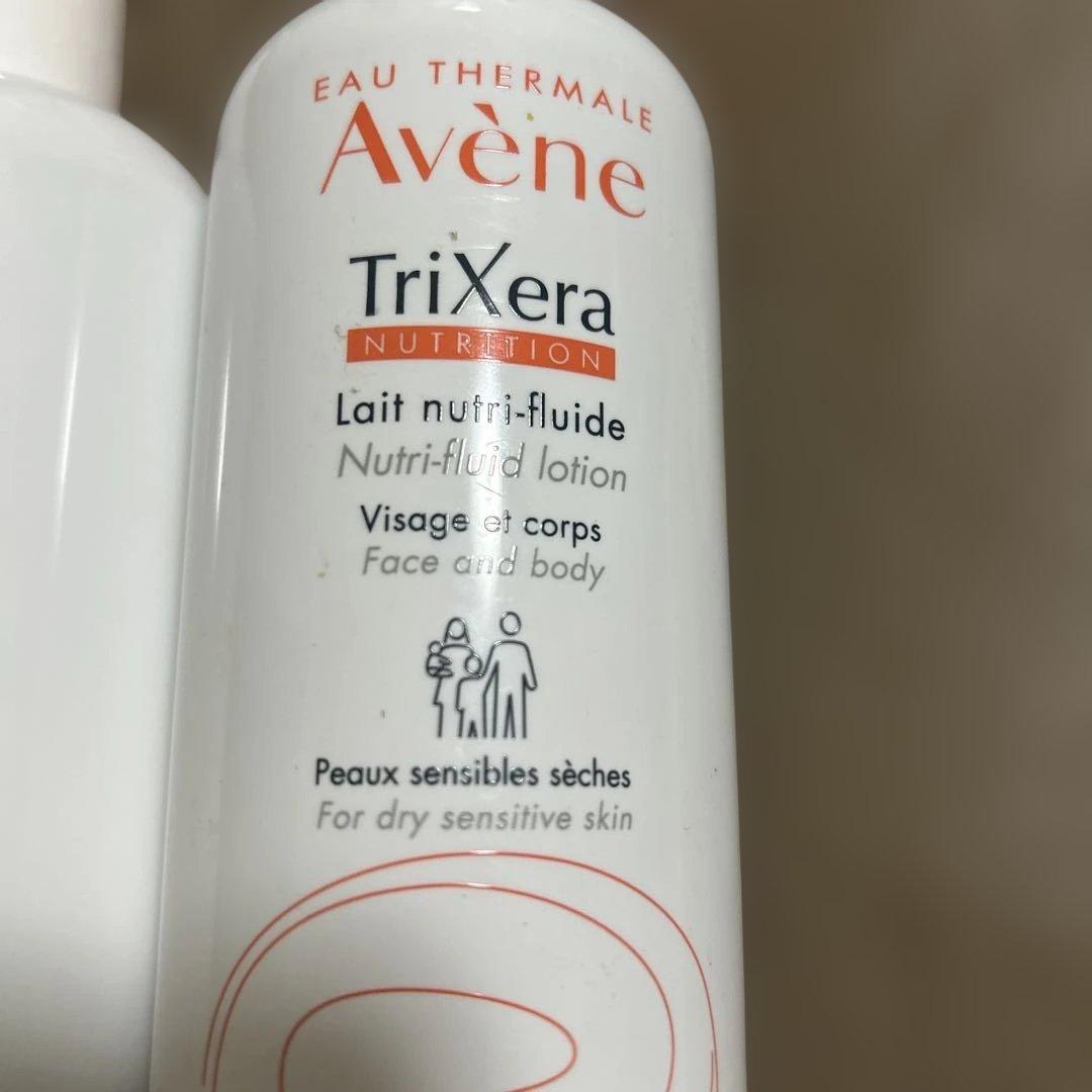 Avene TriXera クリーム、ミルクセット