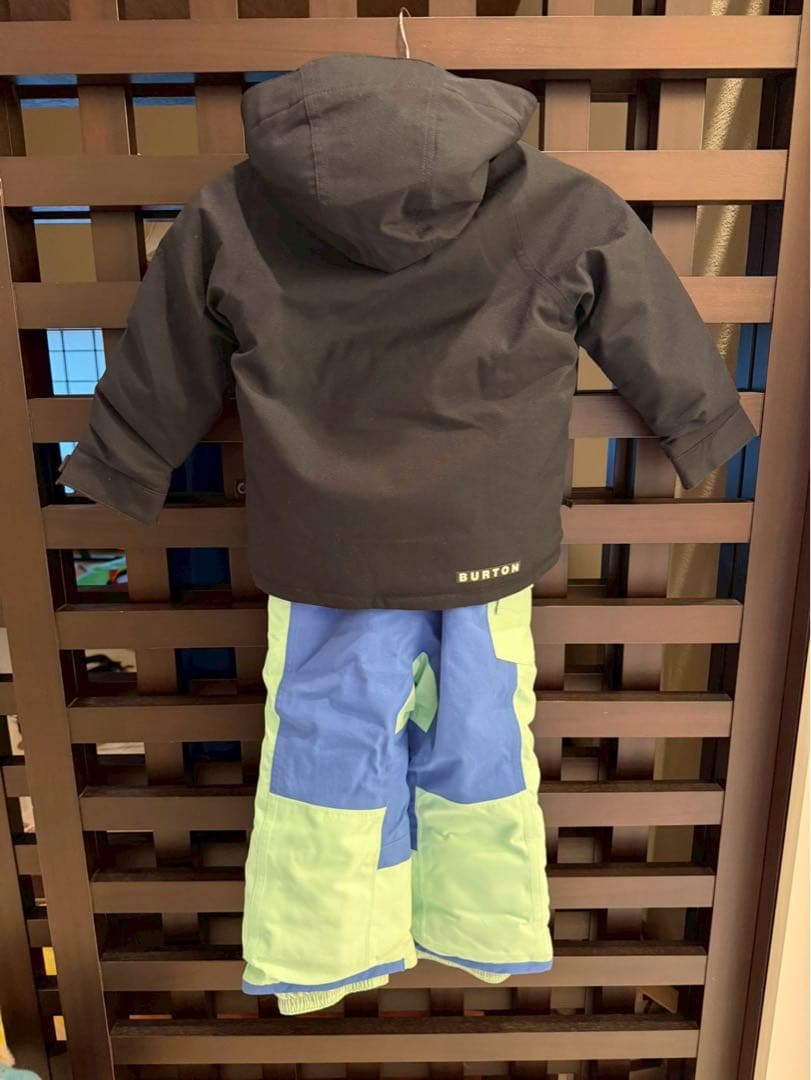 Burton（バートン）スノーボードウェア 子ども用 size 97-107