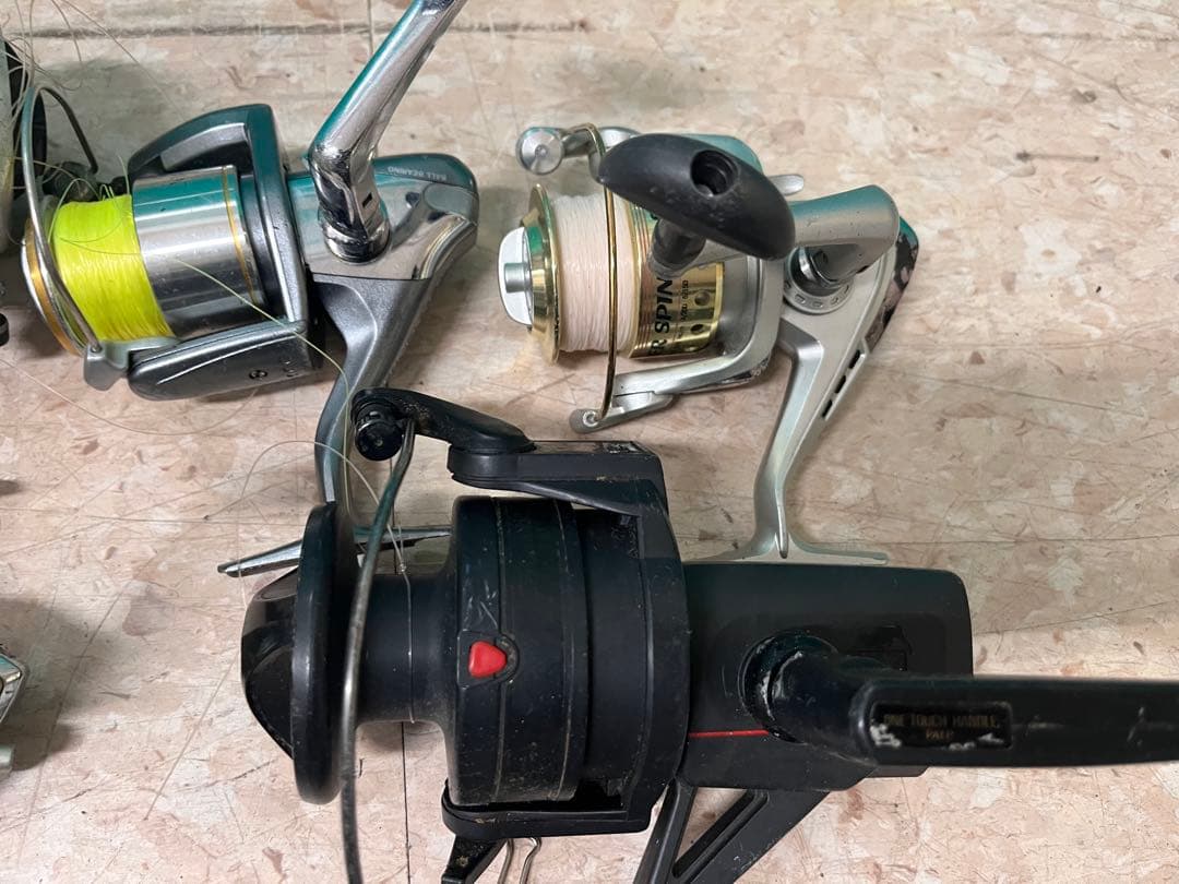 33個ジャンクリール　SHIMANO DAIWA などまとめ売り