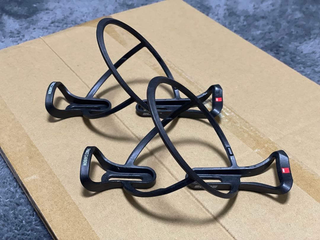 【美品】軽量 ボトルケージ ELITE T-RACE カーボン 15g セット