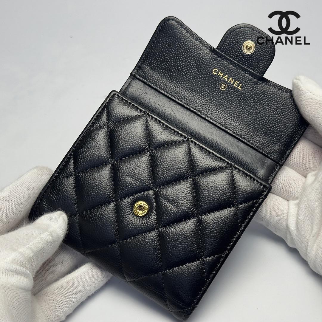 正規品 新型タイプ シャネル マトラッセ ジップ ゴールド金具 三つ折り財布