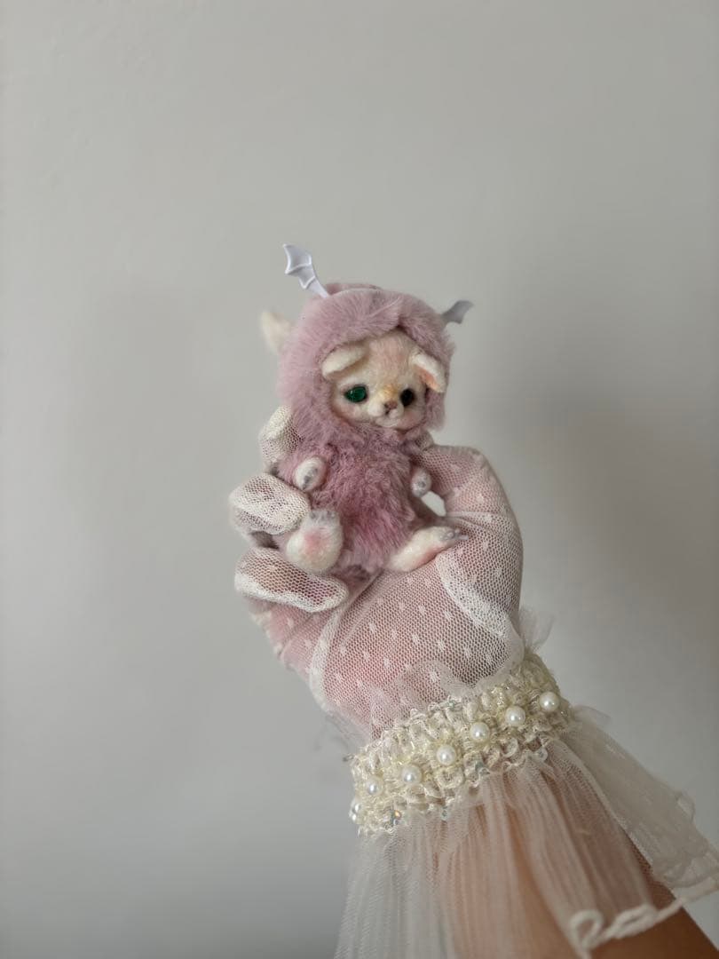 アートドール　桃幻獣　羊毛フェルト