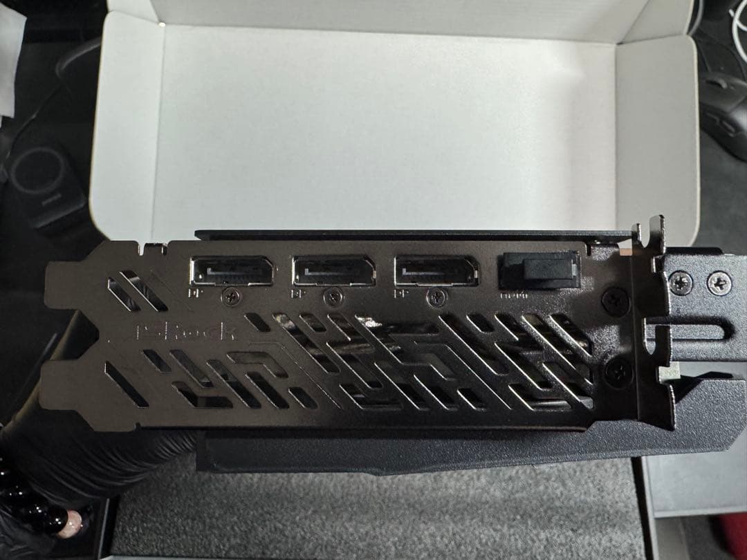 (イケメン)Radeon RX7800XT 16GB