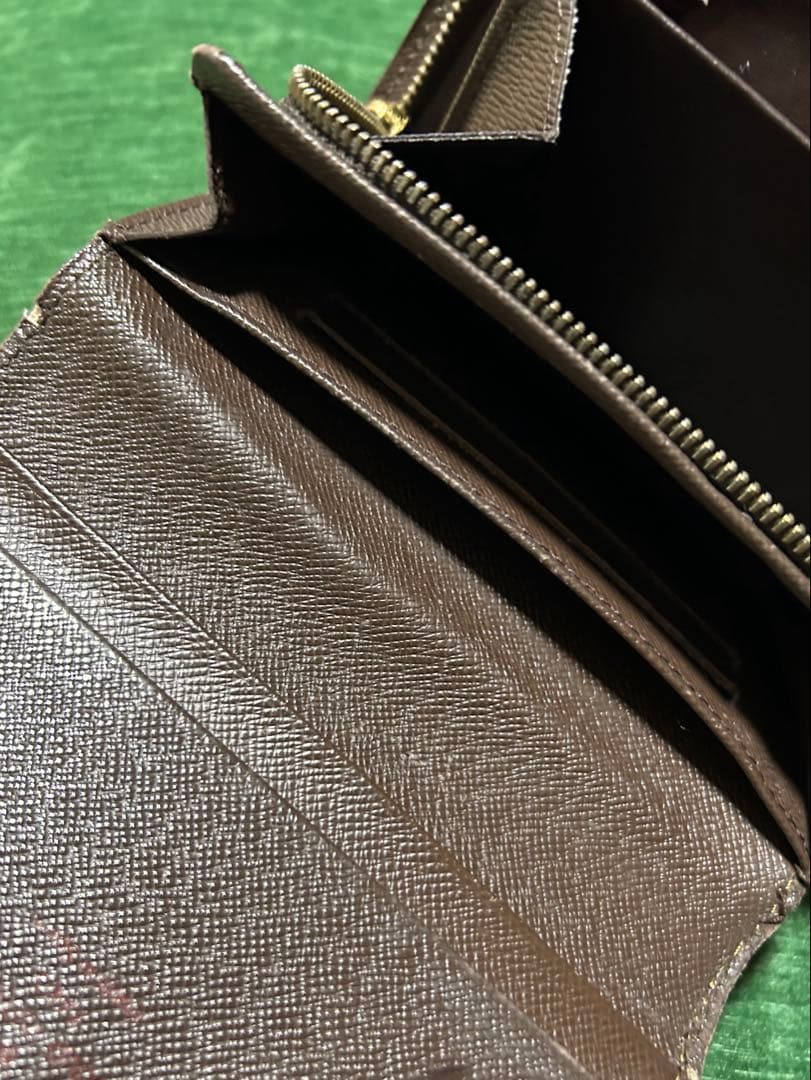 美品❤️Louis Vuitton ダミエ 二つ折り財布　ブランド箱＆袋付き
