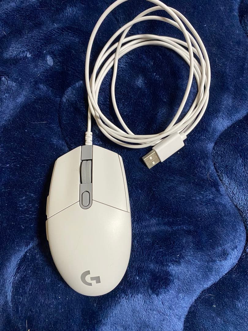 ロジクールマウスパッド、マウス、ヘッドホン付き