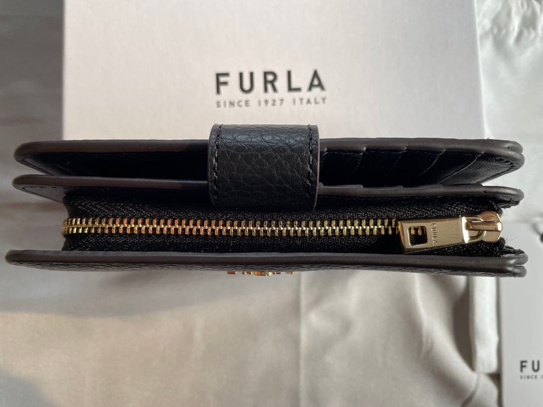 FURLA フルラ 二つ折り財布 カメリア Mサイズ レディース