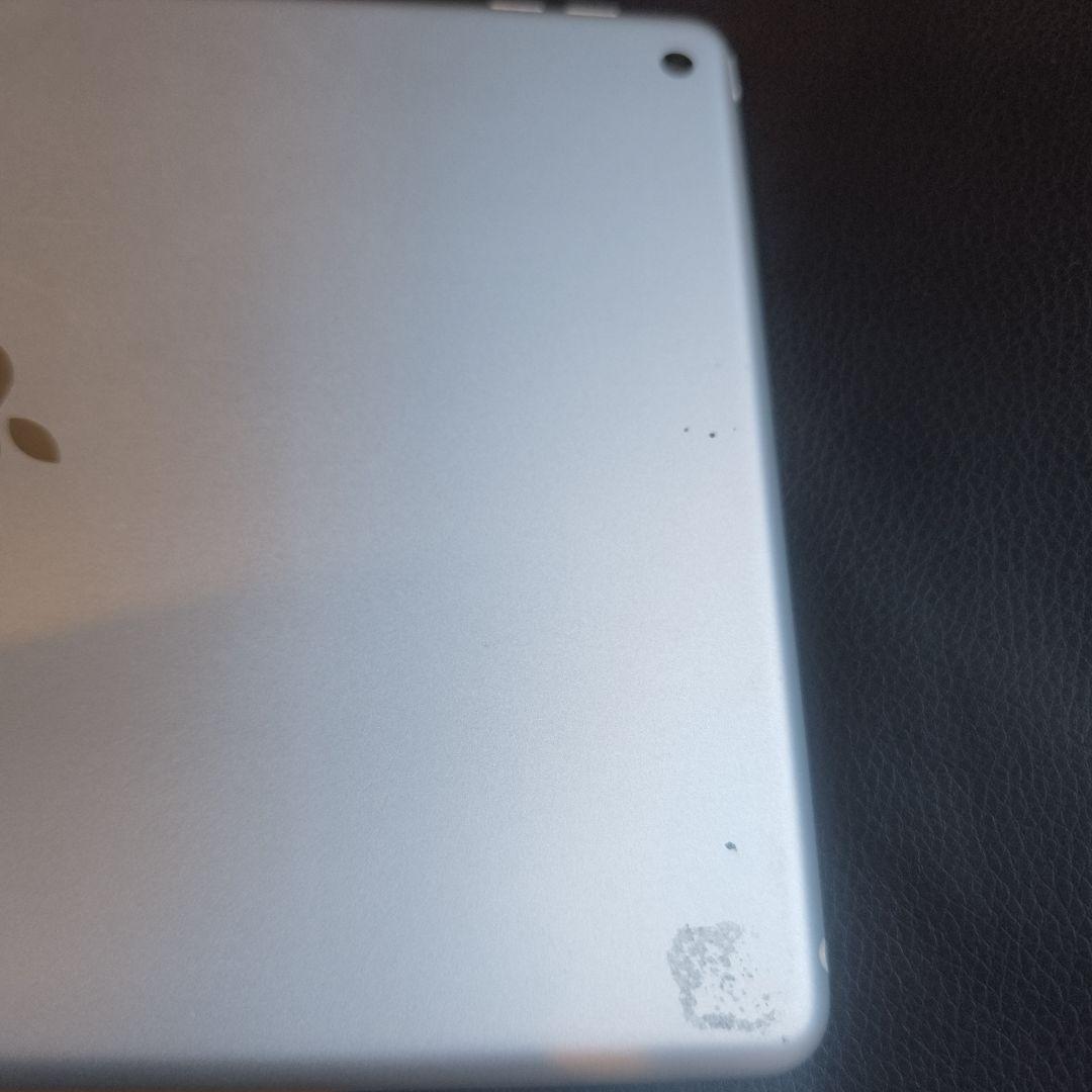 iPad 第8世代 WiFi版　32GB