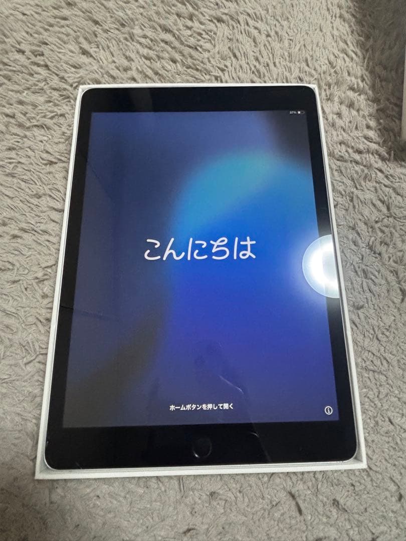 iPad 第9世代 64GB シルバー 本体 画面ヒビあり 動作良好