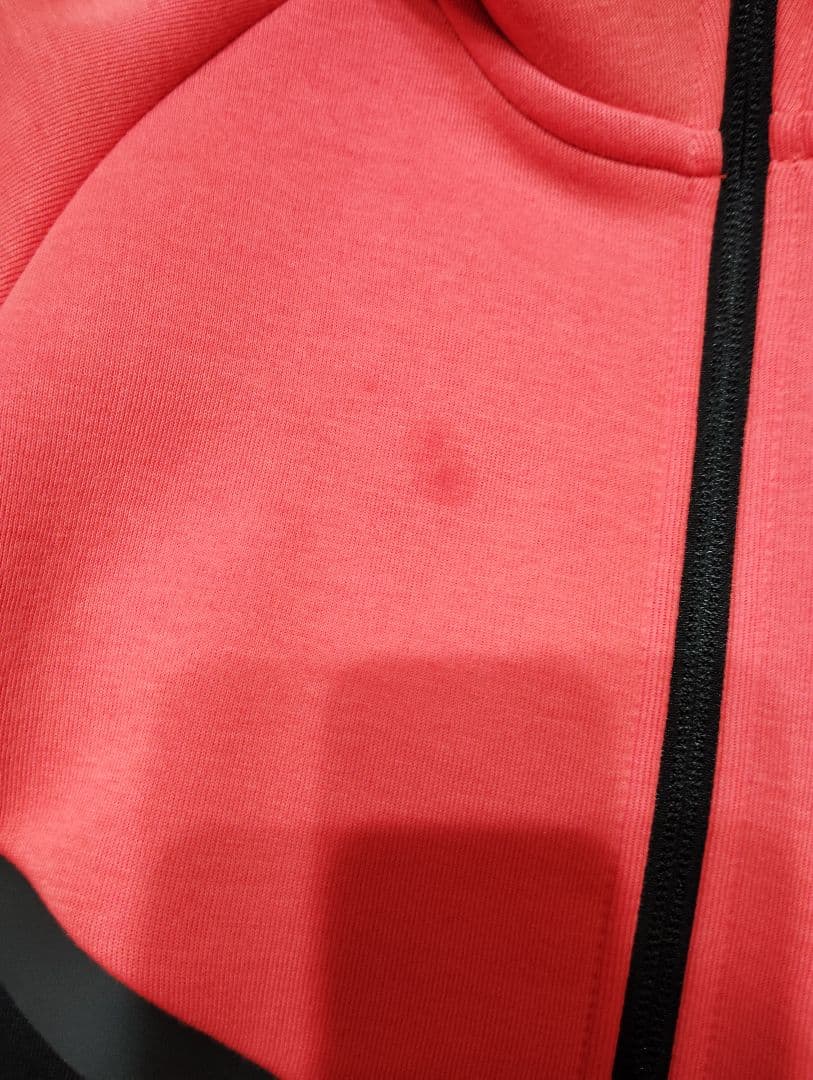 Nike レッドブラック セットアップ Sサイズ　限定色　赤黒　テックフリース