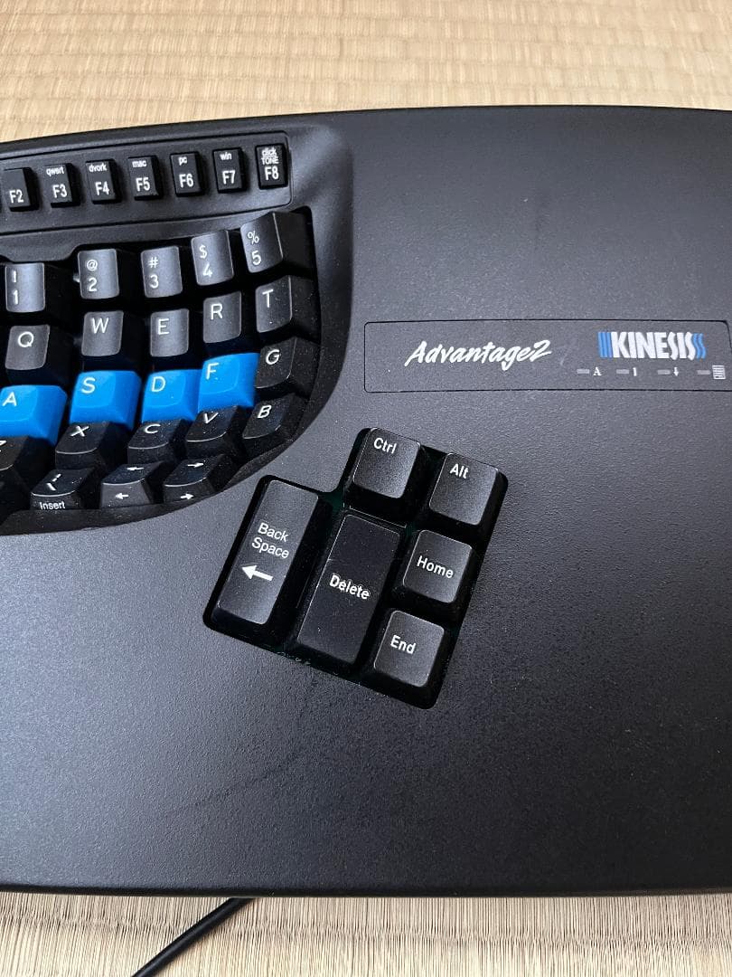 Kinesis Advantage2 USBキーボード
