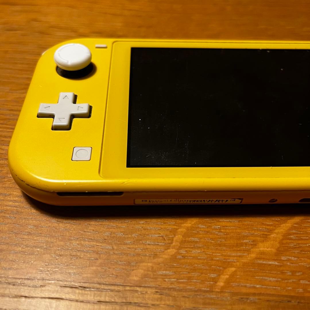 Nintendo Switch Lite イエロー　ジャンク