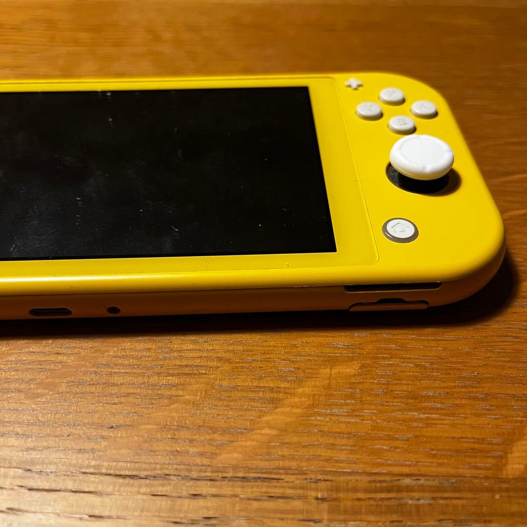 Nintendo Switch Lite イエロー　ジャンク