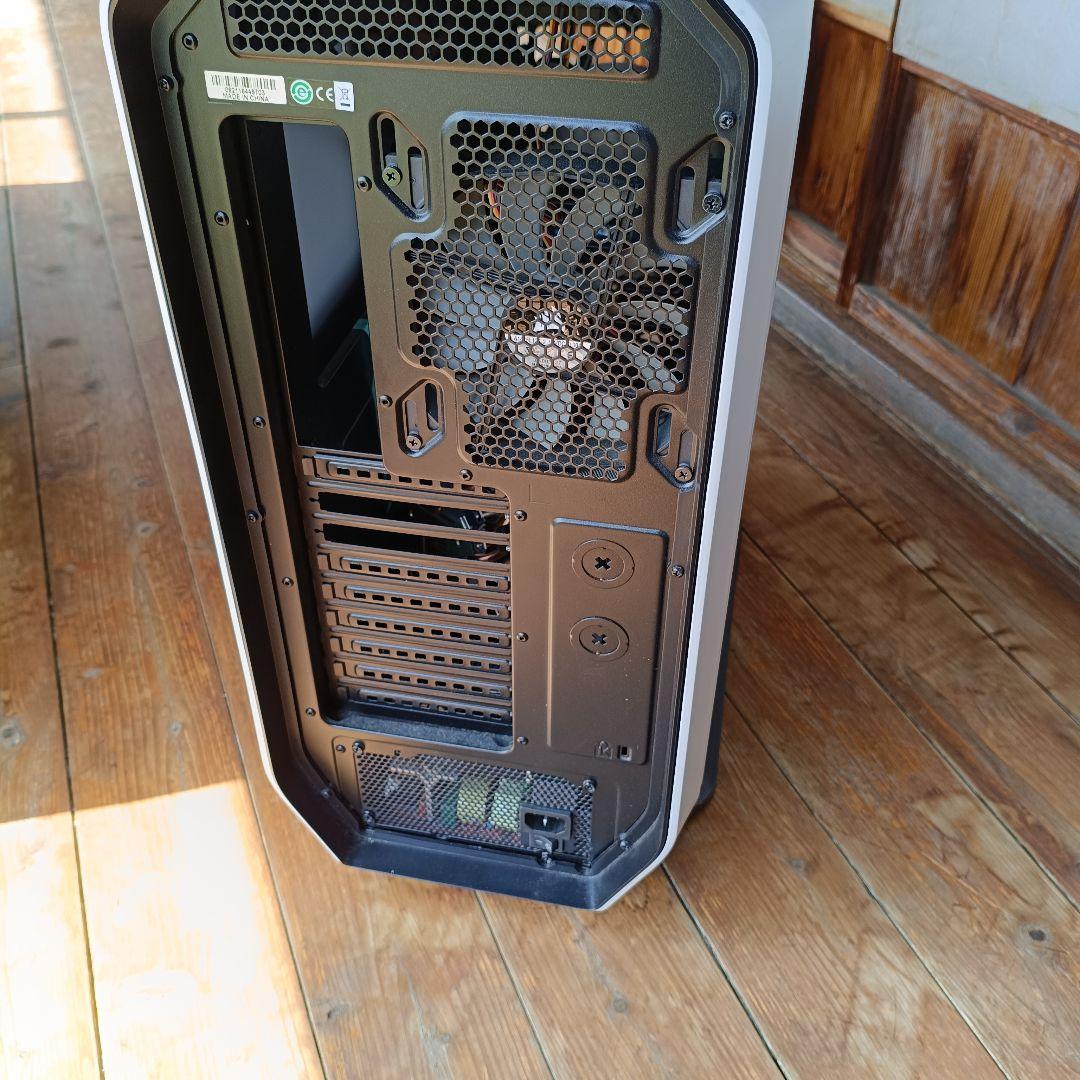Corsaire Graphite Series 780T フルタワーPCケース