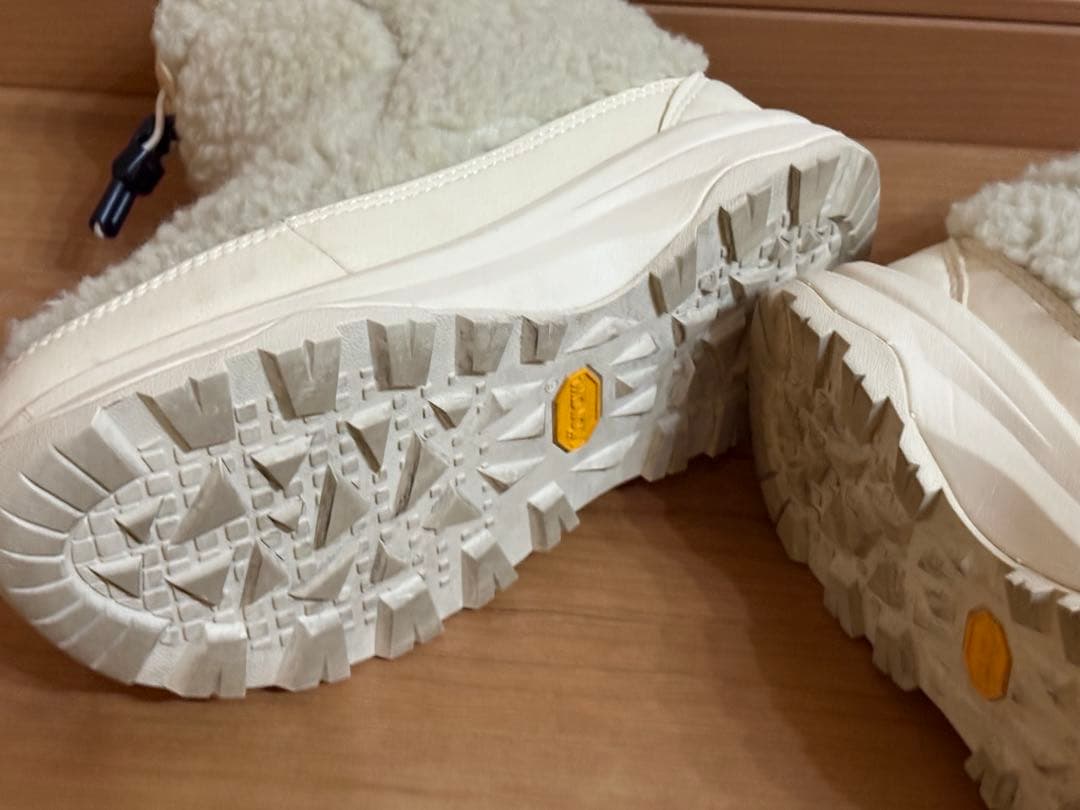 THE NORTH FACE ボアムートンブーツ クリーム色