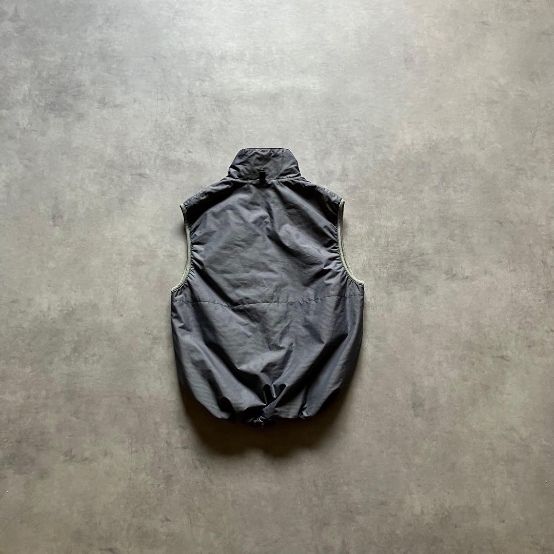 トップス 00s y2k HELLY HANSEN tech quilting vest