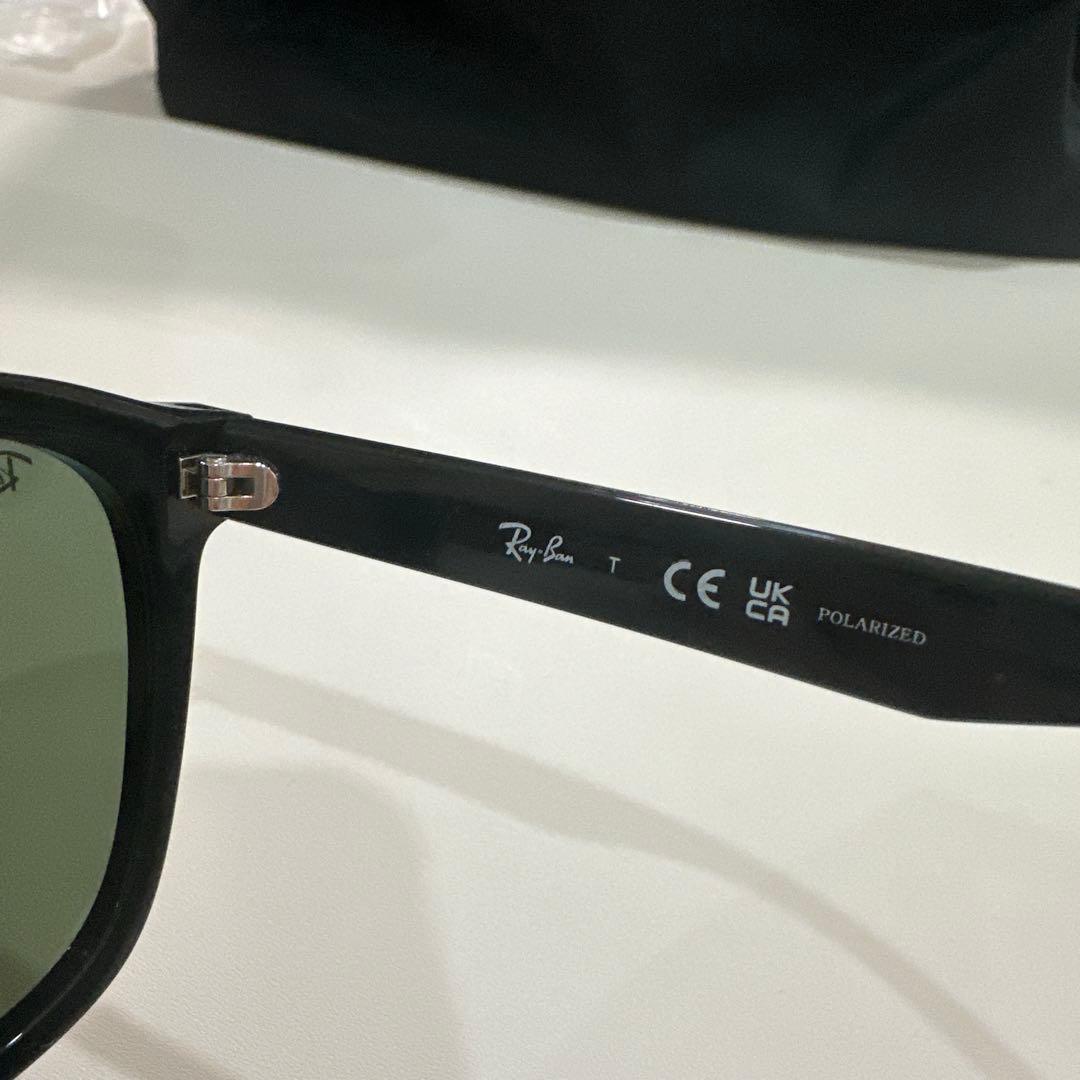 【美品】レイバン 偏光サングラス RB4392D ブラック