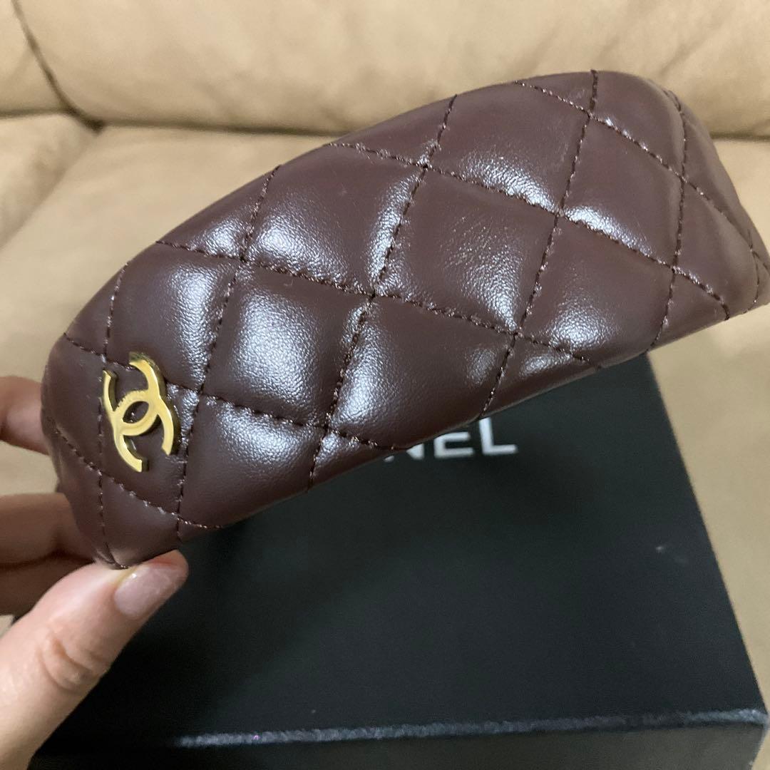CHANEL シャネルノベルティ　 ヘアバンド　ブラウン　新品　本革　即日匿名