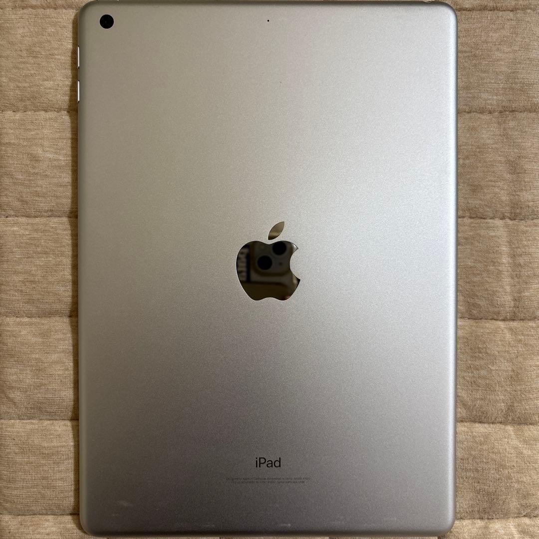 iPad (第6世代) 32GB シルバー Wi-Fi
