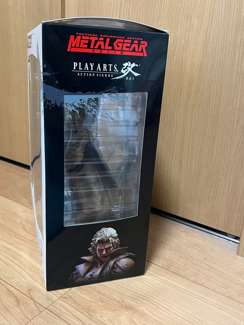 L GEAR SOLID PLAY ARTS 改 リキッド スネーク