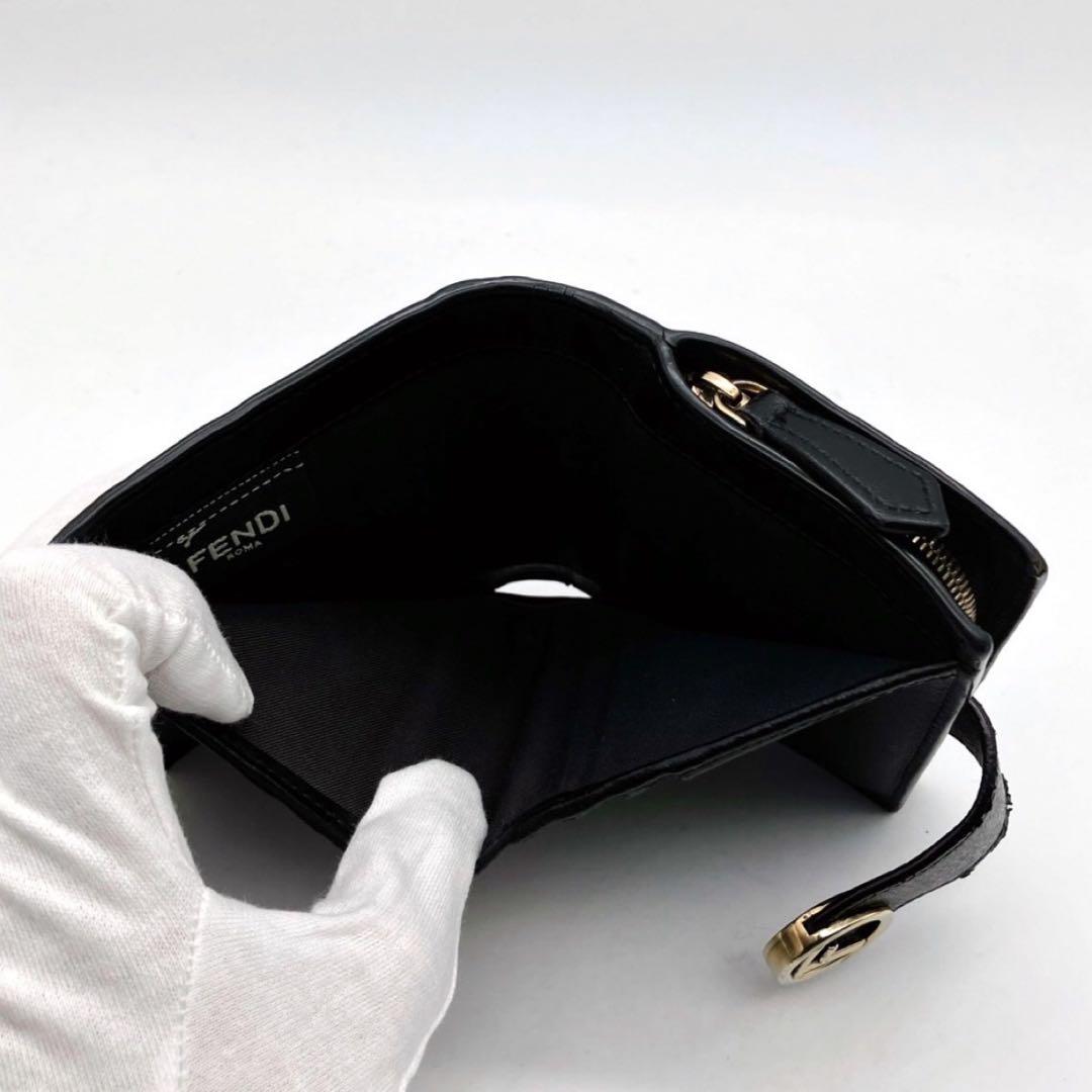 FENDI フェンディ 折り財布 zucca ズッカ ブラック 黒