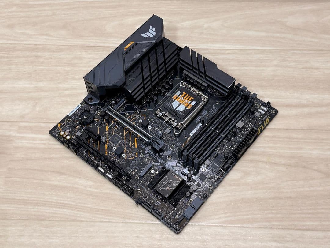 ASUS TUF GAMING B660M-PLUS D4 マザーボード ATX