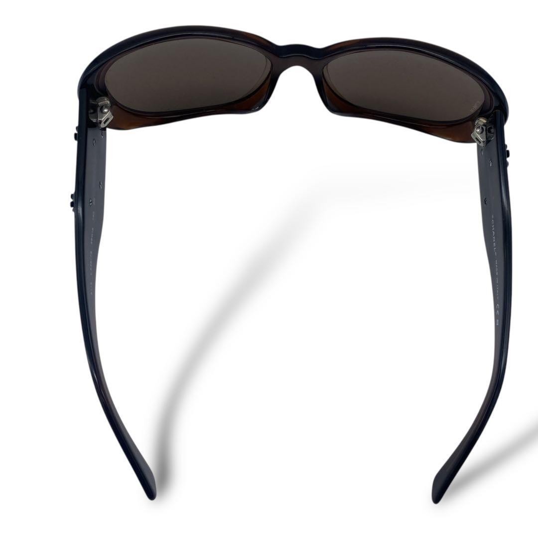 小物 CHANEL sunglasses coco camellia brown