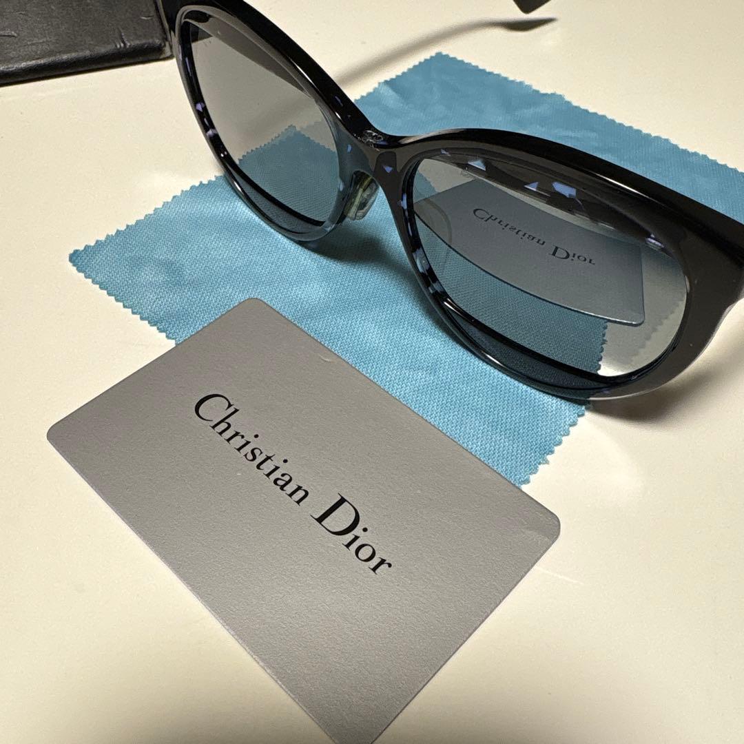 小物 DIOR Sunglasses Dior Mania2