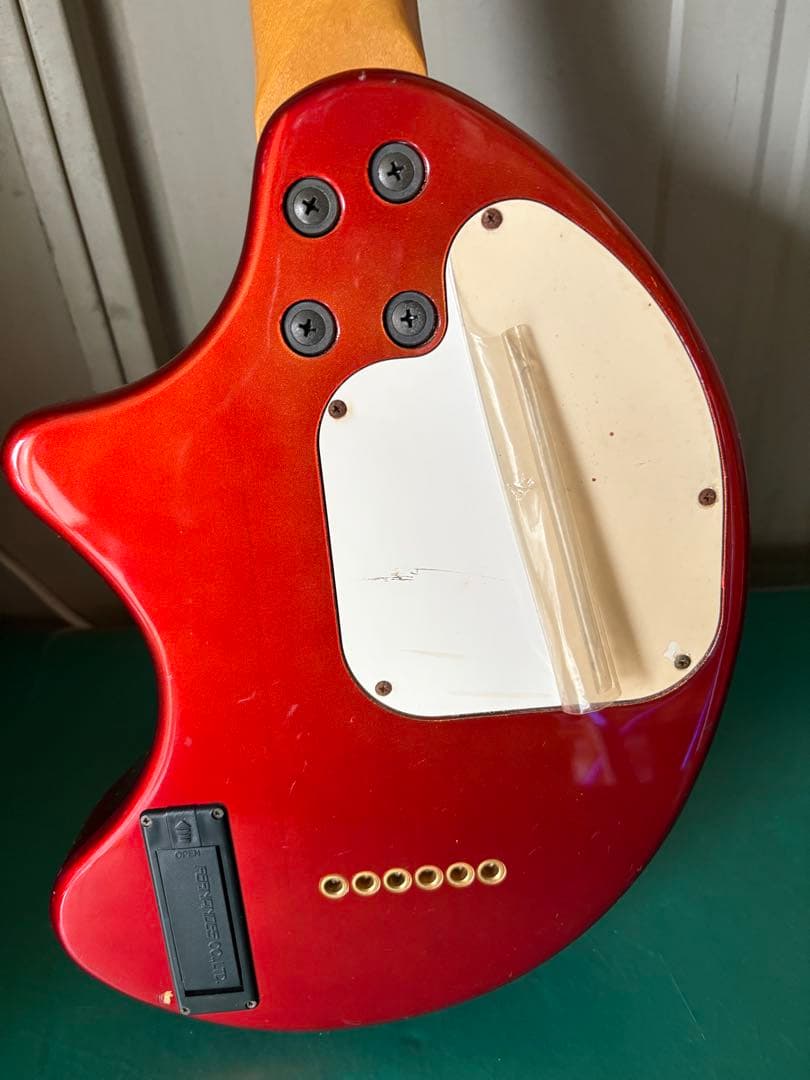 FERNANDES ZO-3 フェルナンデス 赤 キャンディレッド