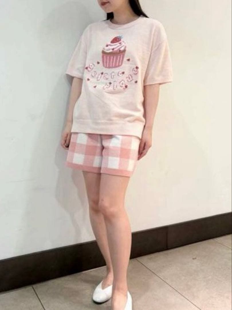 【新品】ジェラートピケ　カップケーキプルオーバー&チェック柄ショートパンツ