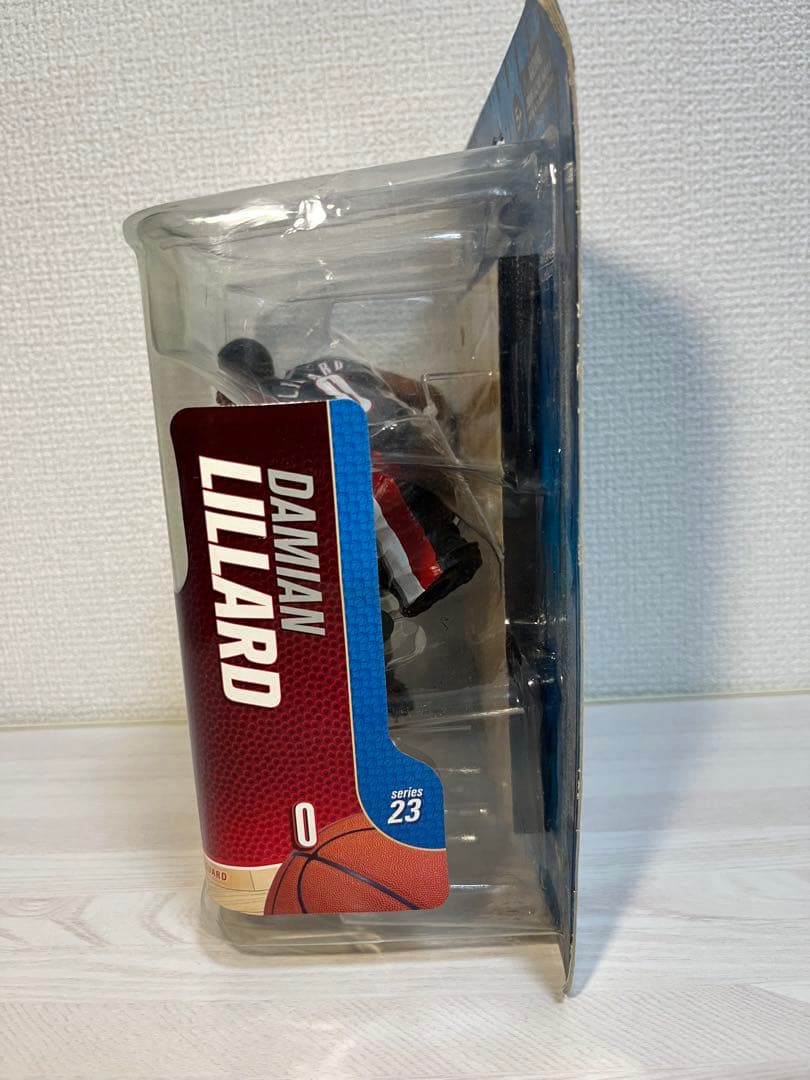 【McFarlane NBA 23 Damian Lillard フィギュア】